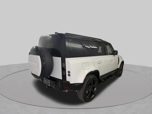 Borasco Gray Metallic 2026 Land Rover Defender X-Dynamic SE