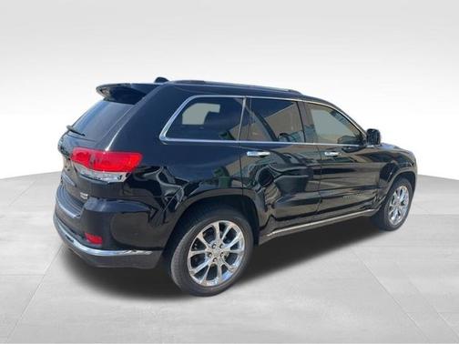 Diamond Black Crystal Pearlcoat 2020 Jeep Grand Cherokee Summit