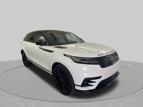 Fuji White 2026 Land Rover Range Rover Velar Dynamic SE