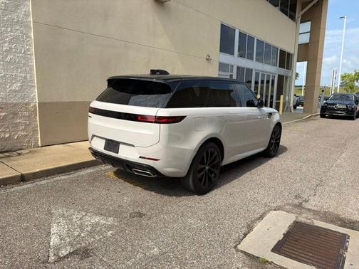 Borasco Grey Metallic 2025 Land Rover Range Rover Sport Dynamic SE