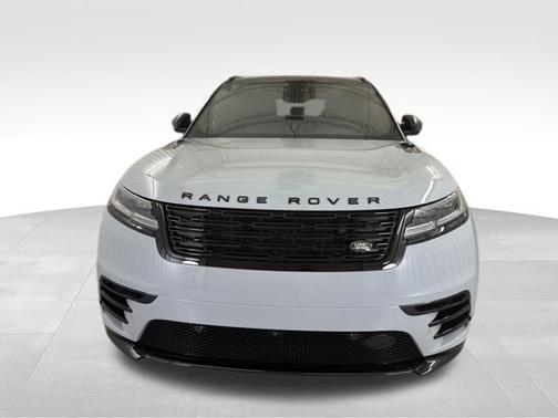 Arroios Gray Metallic 2026 Land Rover Range Rover Velar Dynamic SE