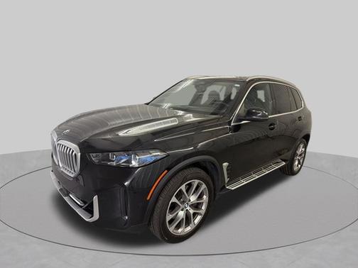 Black Sapphire Metallic 2026 BMW X5 sDrive40i