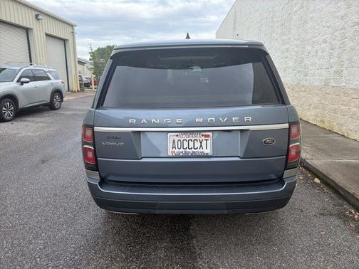 Byron Blue Metallic 2020 Land Rover Range Rover HSE
