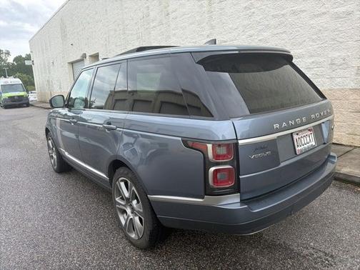 Byron Blue Metallic 2020 Land Rover Range Rover HSE