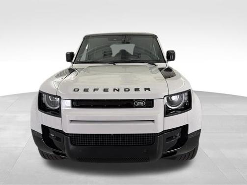 Borasco Gray Metallic 2026 Land Rover Defender X-Dynamic SE