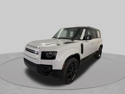 Borasco Gray Metallic 2026 Land Rover Defender X-Dynamic SE