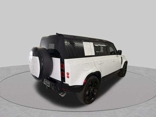 Fuji White 2025 Land Rover Defender X-Dynamic SE