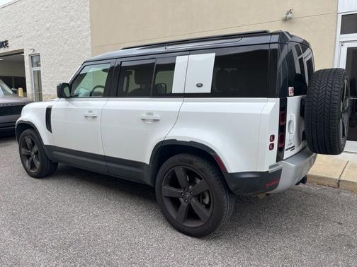 Fuji White 2020 Land Rover Defender HSE