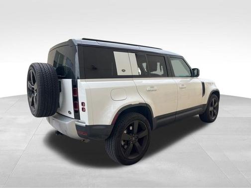 Fuji White 2020 Land Rover Defender HSE