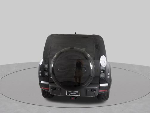 Santorini Black Metallic 2026 Land Rover Defender X-Dynamic SE