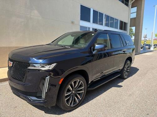 Dark Moon Blue Metallic 2021 Cadillac Escalade Sport