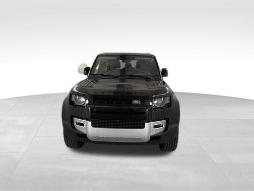 Santorini Black Metallic 2025 Land Rover Defender S