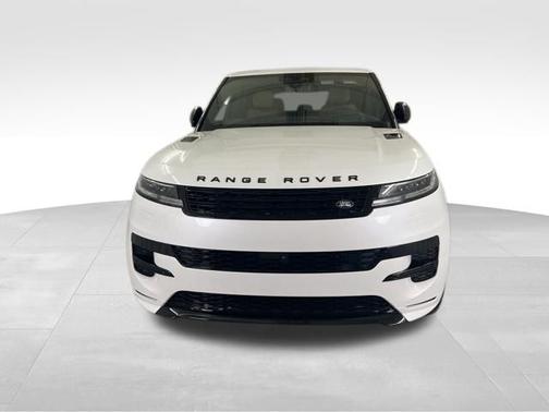 Ostuni Pearl Wht Prem Met 2026 Land Rover Range Rover Sport Dynamic SE