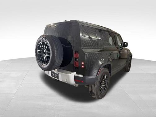 Santorini Black Metallic 2025 Land Rover Defender S