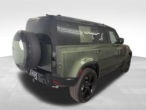 Woolstone Green Metallic 2026 Land Rover Defender X-Dynamic SE