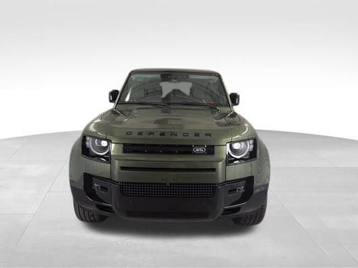 Woolstone Green Metallic 2026 Land Rover Defender X-Dynamic SE