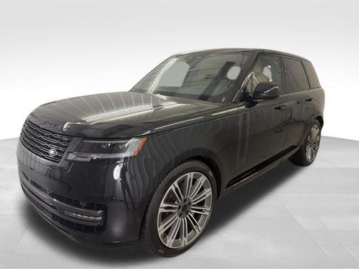 Santorini Black Metallic 2026 Land Rover Range Rover SE