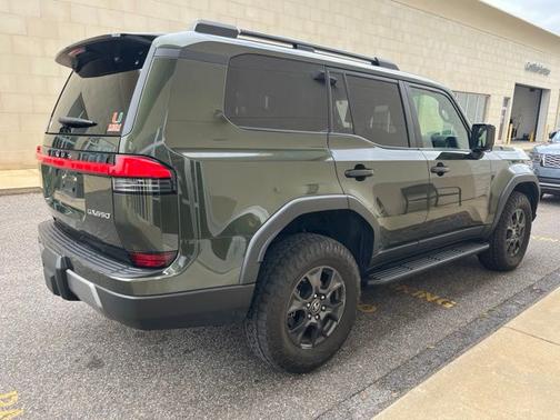 Nori Green Pearl/Black 2024 Lexus GX 550 550 Overtrail