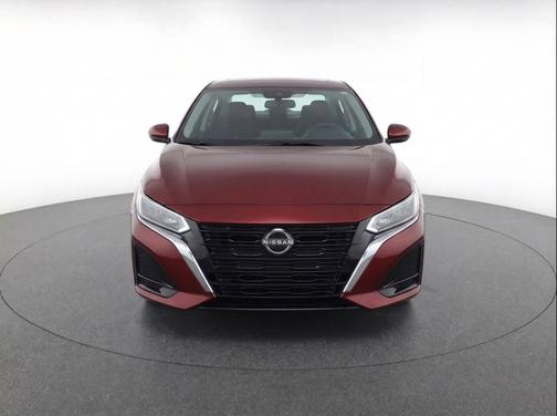 Garnet Pearl Metallic 2025 Nissan Altima SV FWD