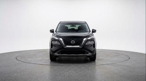 Super Black 2025 Nissan Rogue SV