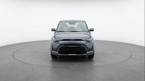 Gravity Gray 2025 Kia Soul LX