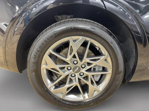 Vik Black 2023 Genesis GV70 2.5T AWD