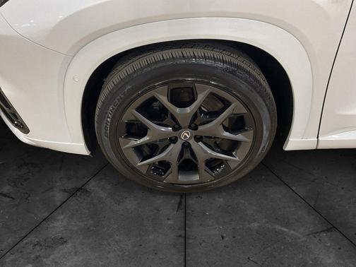 2026 Lexus TX 500h F SPORT Performance