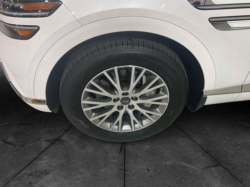 2025 Genesis GV80 2.5T