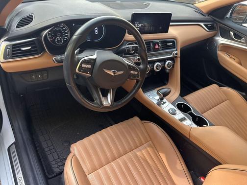 2022 Genesis G70 2.0T AWD