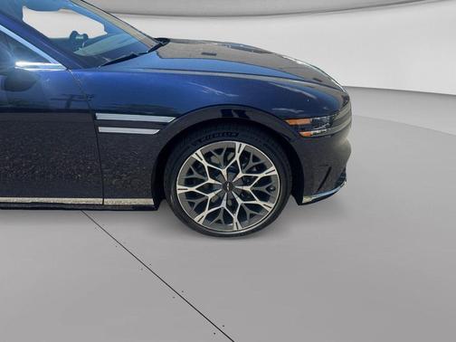 Capri Blue 2025 Genesis G90 3.5T e-SC AWD