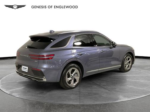 2026 Genesis GV70 2.5T Select