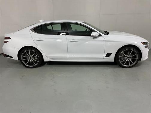2025 Genesis G70 2.5T AWD
