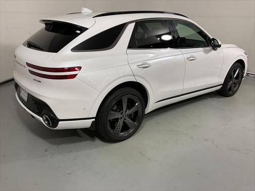 2025 Genesis GV70 3.5T AWD Sport