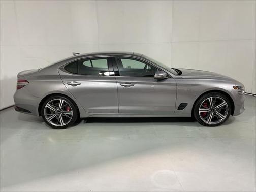 2025 Genesis G70 3.3T AWD Sport Advanced