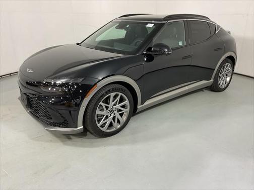 2024 Genesis GV60 Advanced AWD