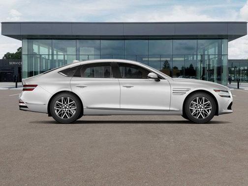 Uyuni White 2026 Genesis G80 2.5T AWD