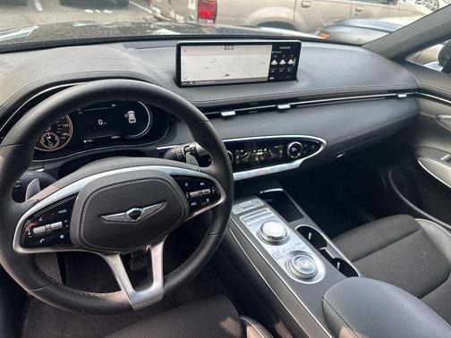 2022 Genesis GV70 2.5T AWD