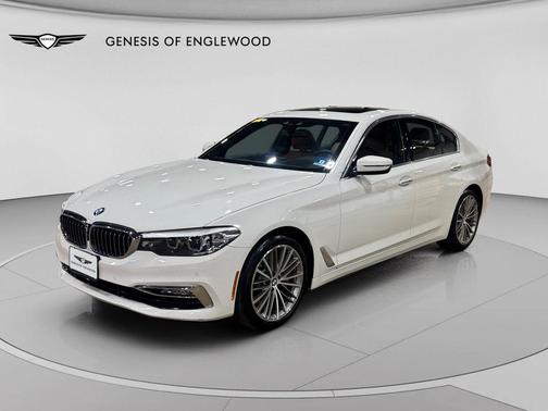 Alpine White 2018 BMW 540 xDrive