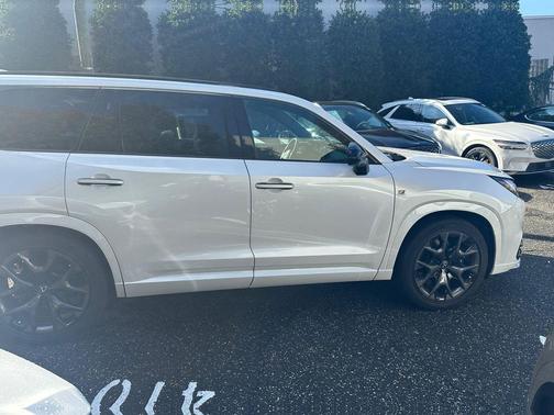 2025 Lexus TX 500h F SPORT Premium