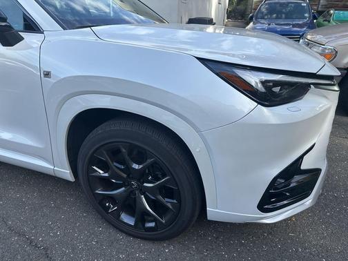 2025 Lexus TX 500h F SPORT Premium