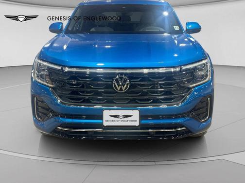 Kingfisher Blue Metallic 2024 Volkswagen Atlas Cross Sport 2.0T SEL
