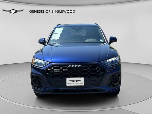 Navarra Blue Metallic 2024 Audi Q5 45 S line Premium