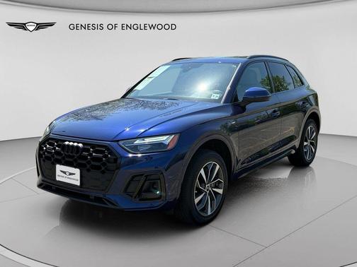 Navarra Blue Metallic 2024 Audi Q5 45 S line Premium