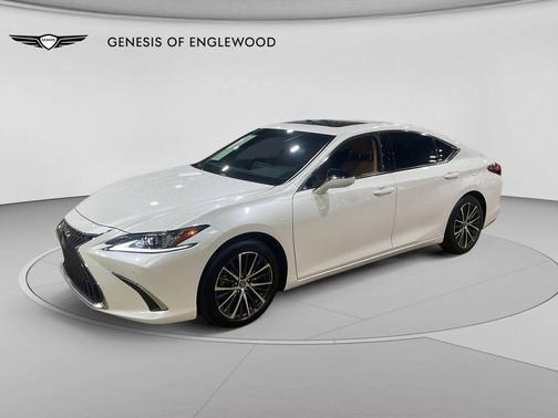White Pearl 2025 Lexus ES 350 Base