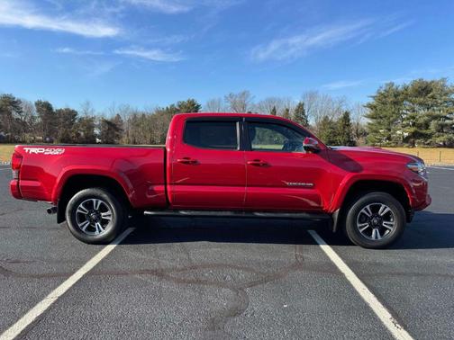 2017 Toyota Tacoma TRD Sport