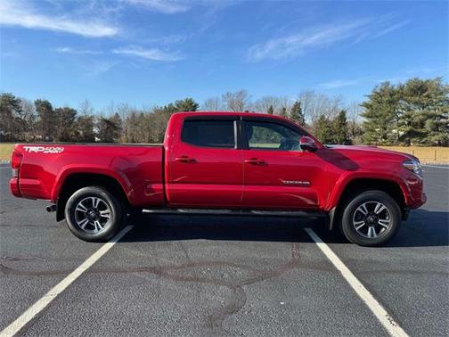 2017 Toyota Tacoma TRD Sport