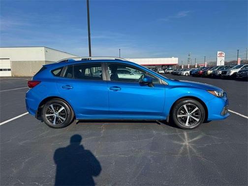 2022 Subaru Impreza Premium