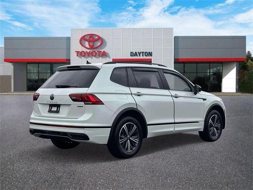 2022 Volkswagen Tiguan 2.0T SE R-Line Black