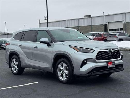 2023 Toyota Highlander LE
