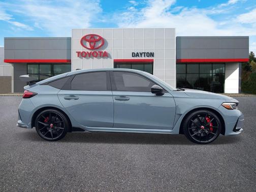 2023 Honda Civic Type R Base